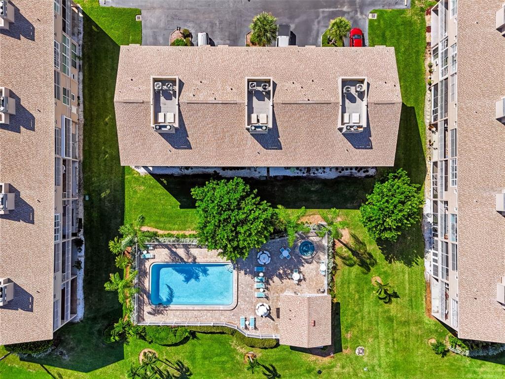Property for sale at 255 CAPRI CIRCLE N UNIT 22, TREASURE ISLAND, FL, 33706