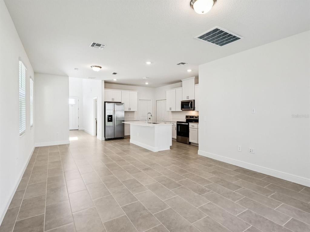 Photo is not of the actual home, but is an inspirational photo of builder’s model home and may depict options, furnishings, and/or decorator features that are not included