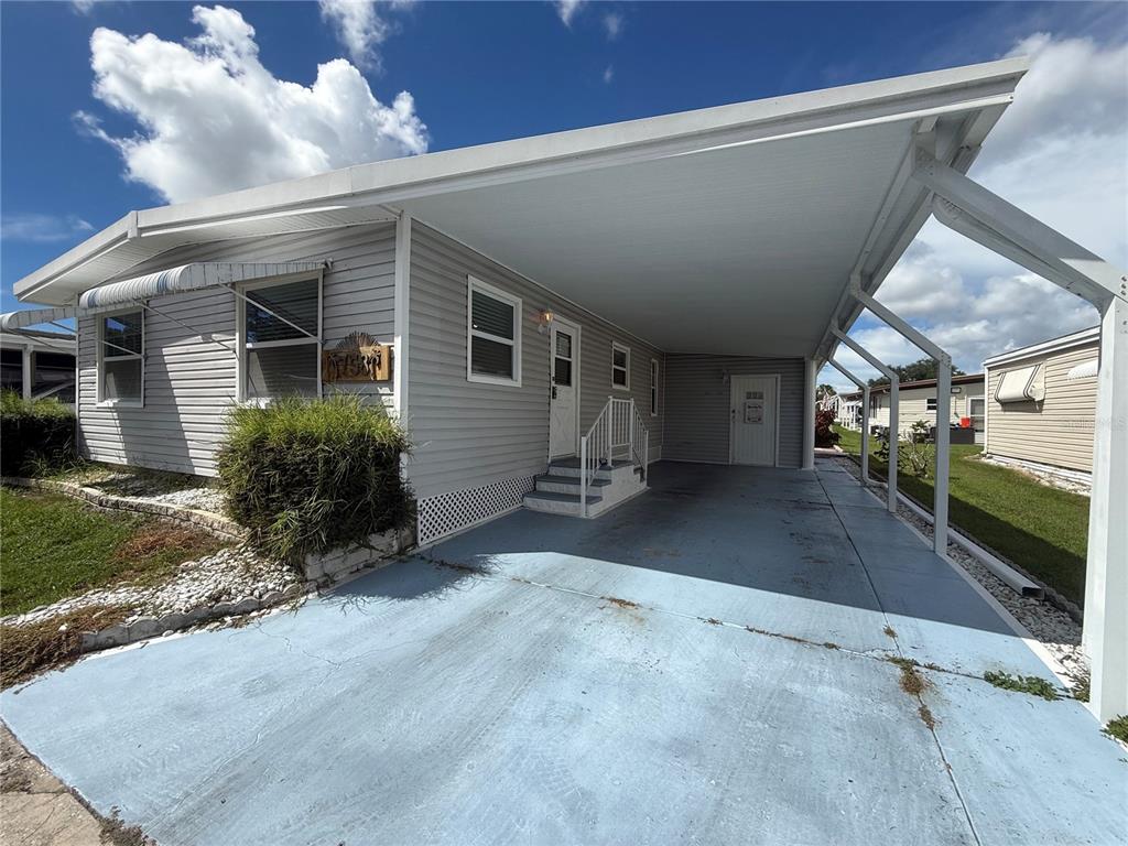 Property for sale at 758 ROYAL PALM CIRCLE, LARGO, FL, 33778