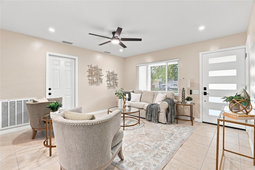 Property for sale at 10926 TEMPLE AVENUE, SEMINOLE, FL, 33772