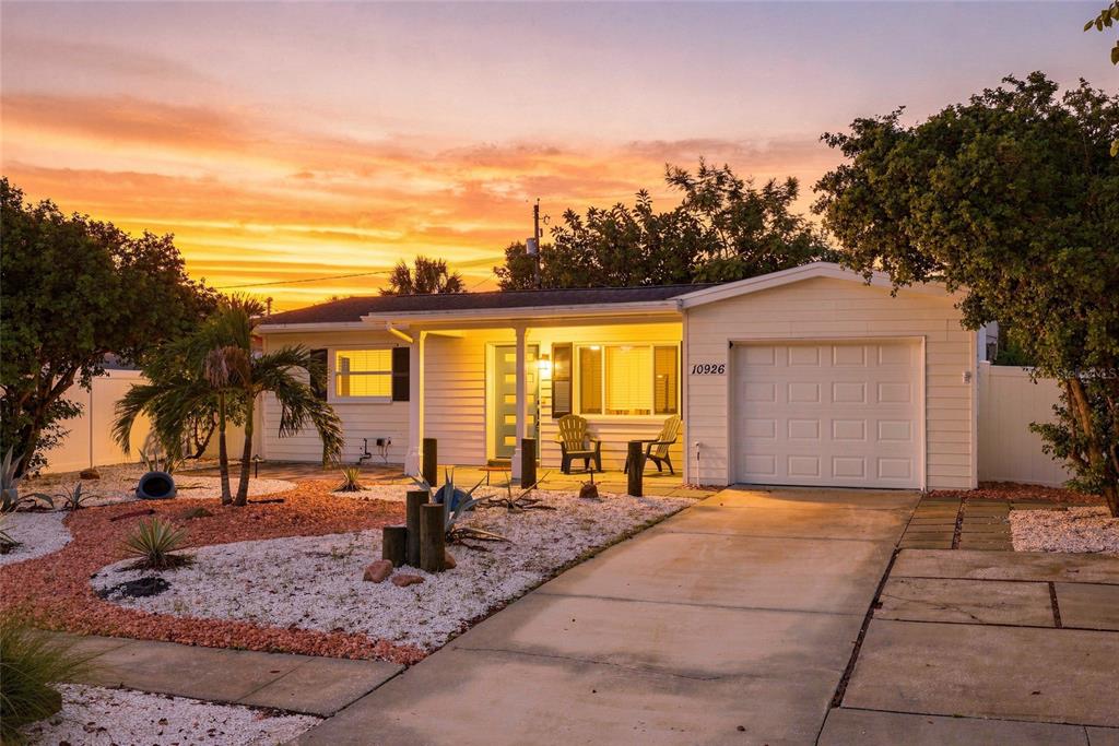 Property for sale at 10926 TEMPLE AVENUE, SEMINOLE, FL, 33772