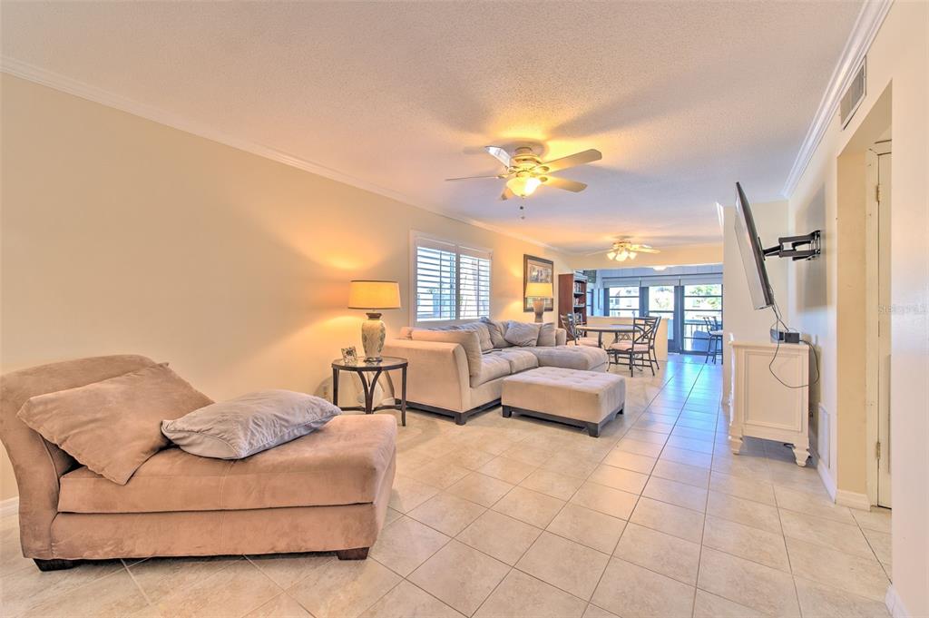 Spacious Living Areas!