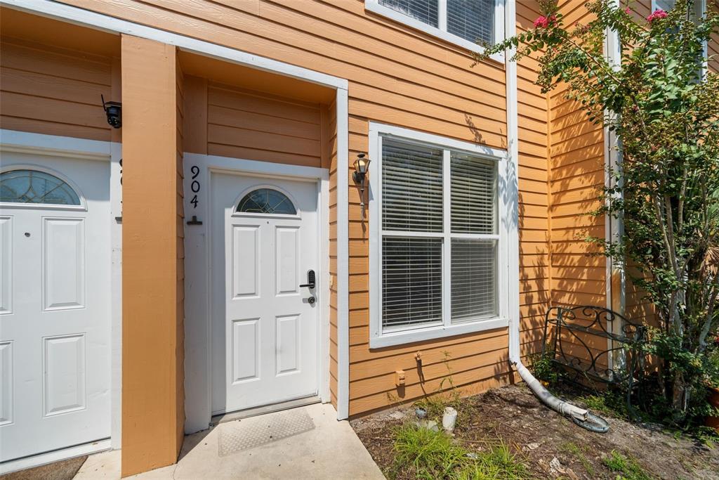 Property for sale at 3970 SW 20TH AVENUE UNIT 904, GAINESVILLE, FL, 32607