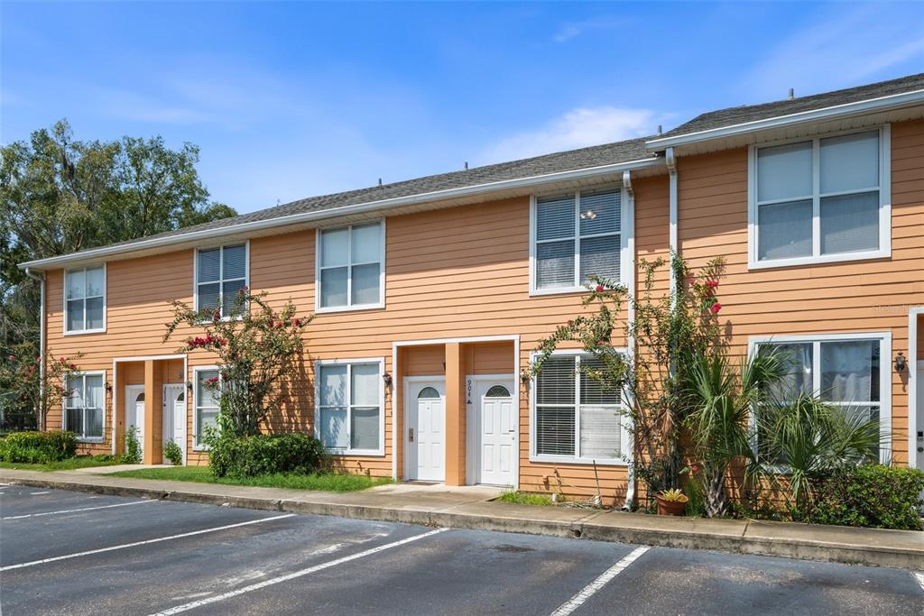 Property for sale at 3970 SW 20TH AVENUE UNIT 904, GAINESVILLE, FL, 32607