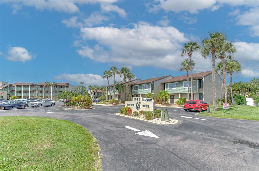 Property for sale at 1028 APOLLO BEACH BOULEVARD UNIT 4, APOLLO BEACH, FL, 33572
