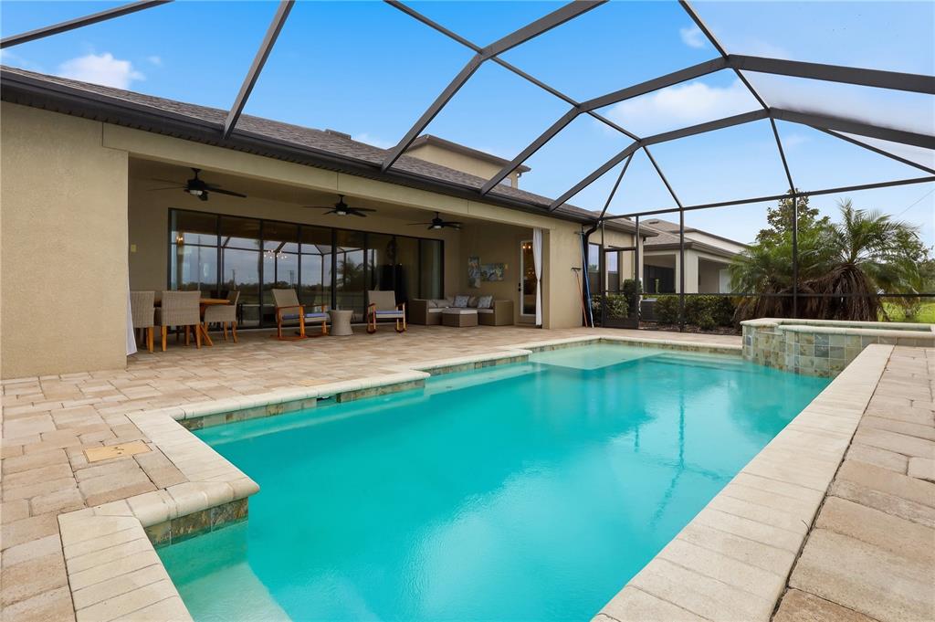 Property for sale at 14608 RED CASTLE AVENUE, LITHIA, FL, 33547