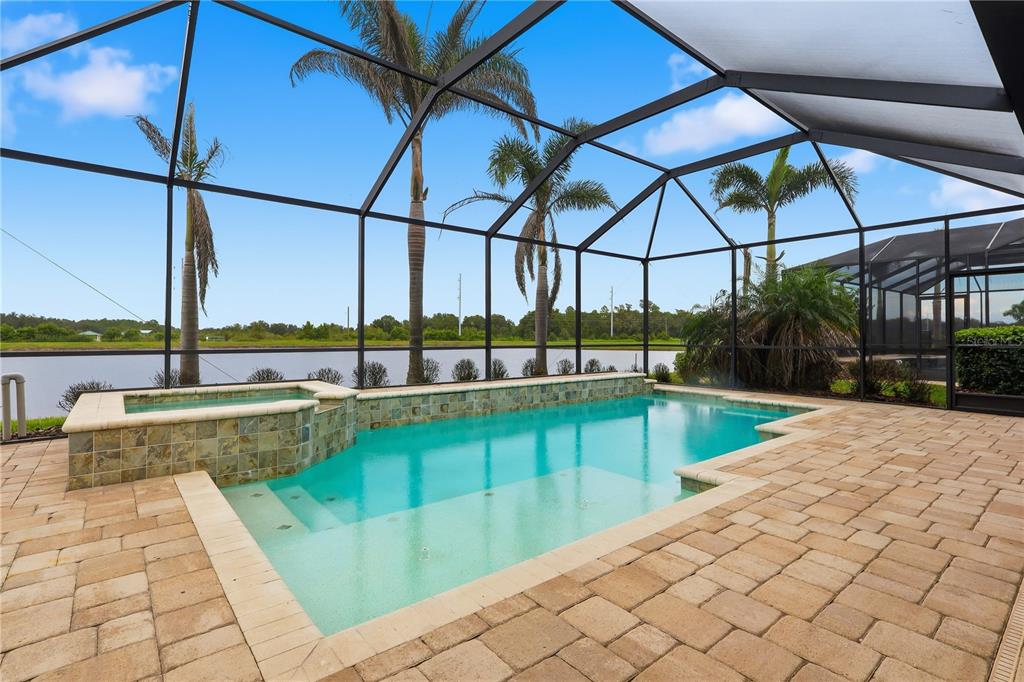 Property for sale at 14608 RED CASTLE AVENUE, LITHIA, FL, 33547