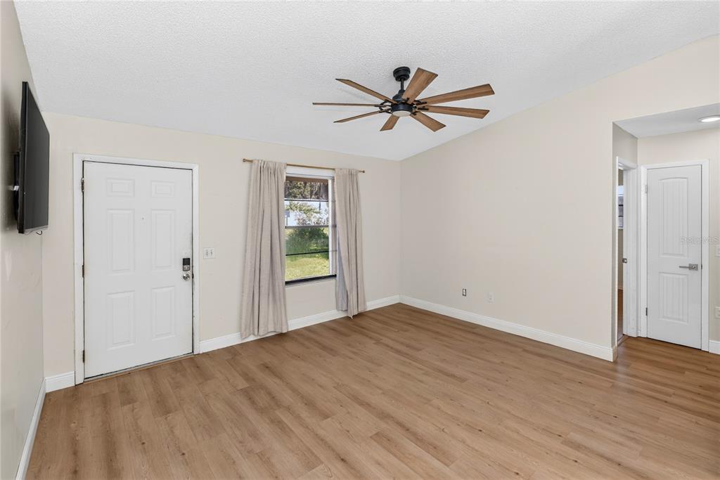 Property for sale at 209 DELESPINE DRIVE, DEBARY, FL, 32713