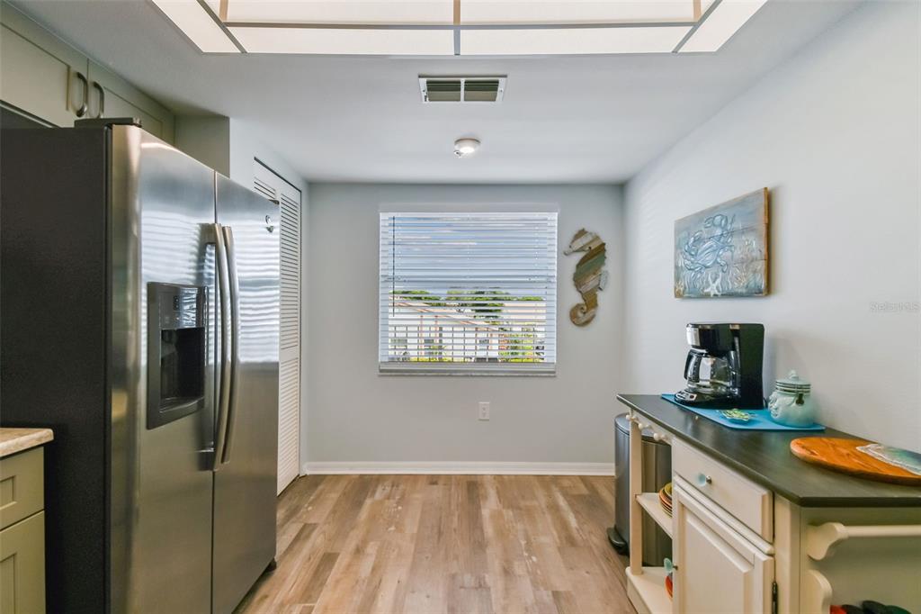Property for sale at 7301 29TH AVE DR W UNIT 202, BRADENTON, FL, 34209