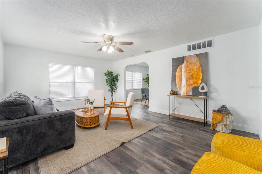 Property for sale at 701 17TH AVENUE S, ST PETERSBURG, FL, 33701