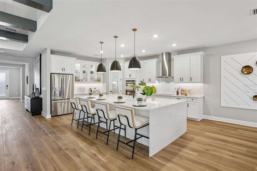 BUILDER MODEL PHOTOS - ACTUAL UNIT MAY DIFFER