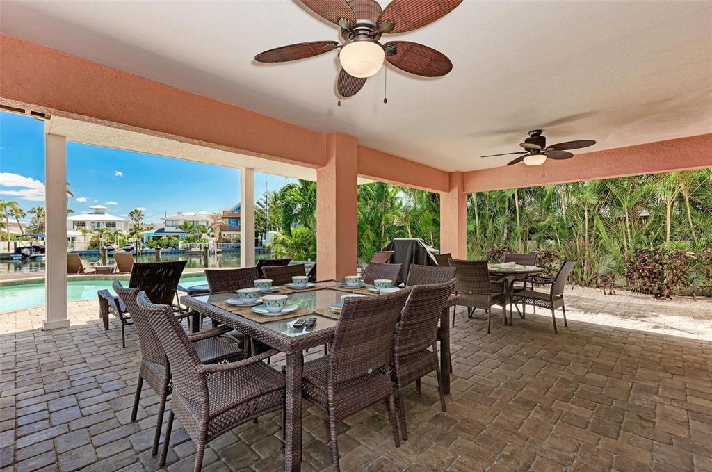 Property for sale at 203 N HARBOR DRIVE, HOLMES BEACH, FL, 34217