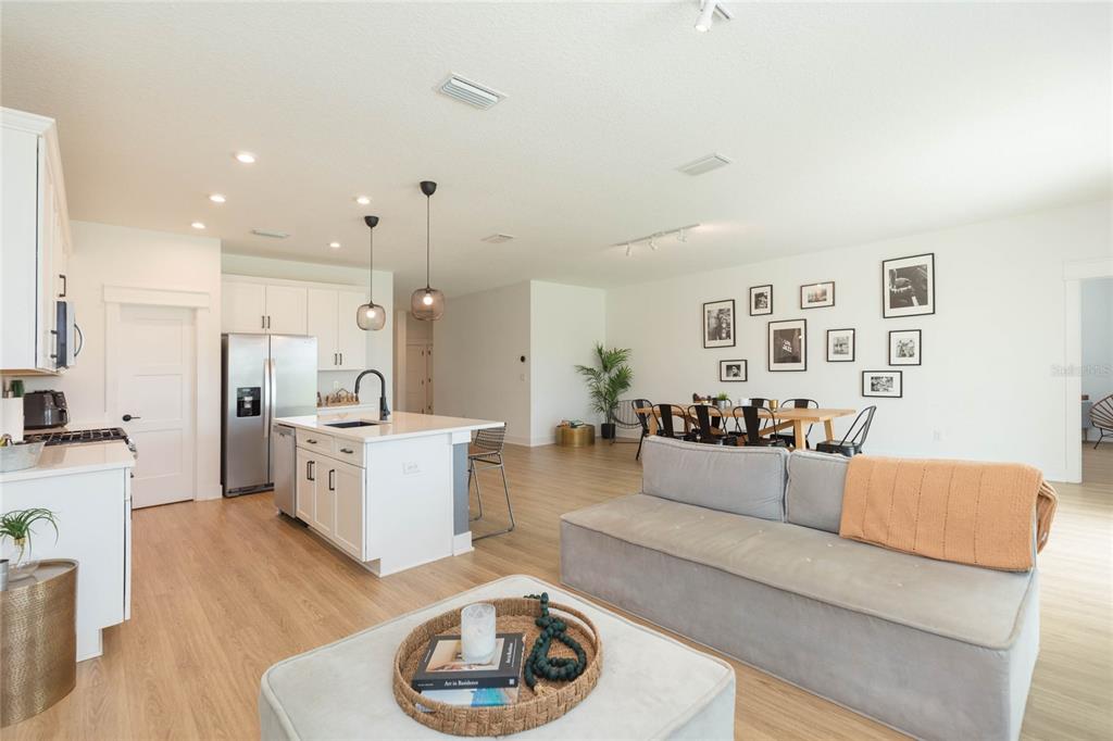 Property for sale at 7122 ESTERO COURT, APOLLO BEACH, FL, 33572