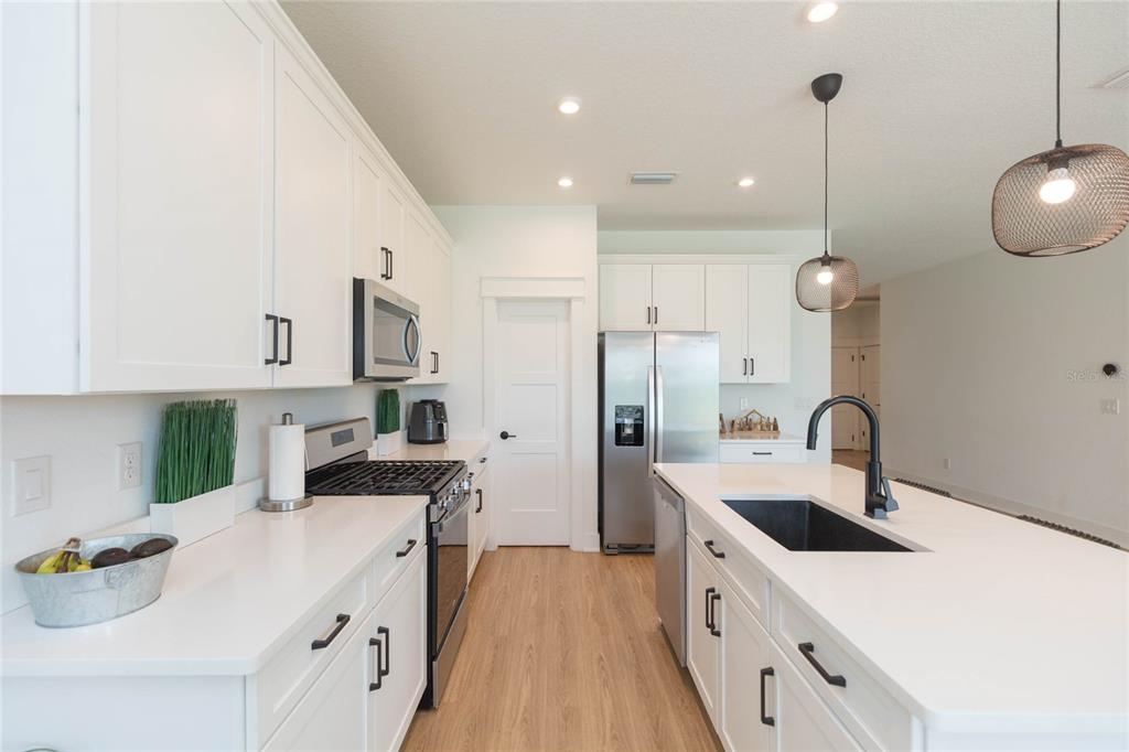 Property for sale at 7122 ESTERO COURT, APOLLO BEACH, FL, 33572