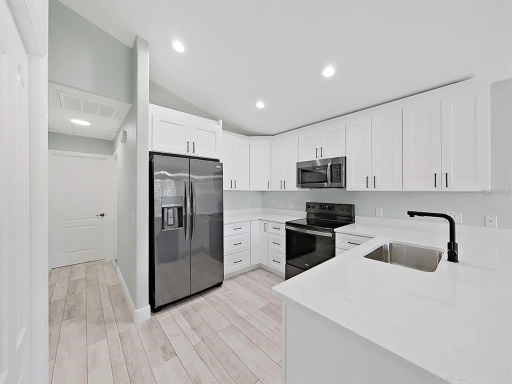 Property for sale at 1025 LAKE AVOCA PLACE, TARPON SPRINGS, FL, 34689