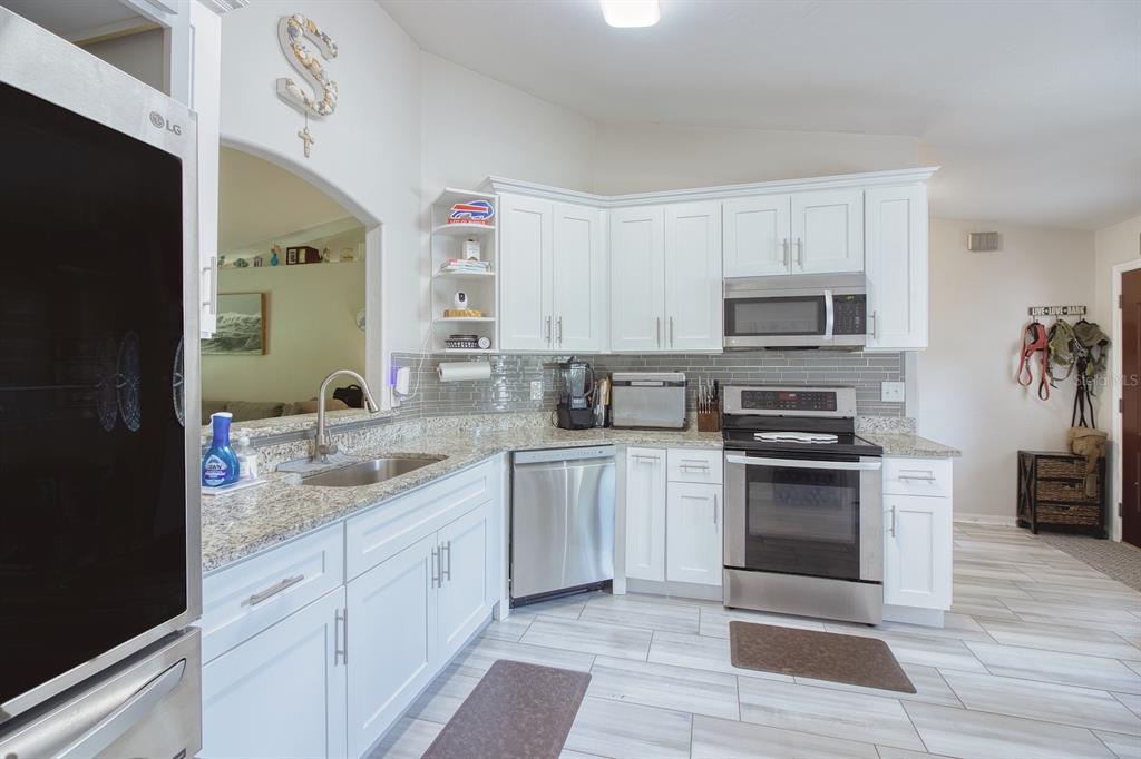 Property for sale at 27 SOUNDERS TRAIL CIRCLE, ORMOND BEACH, FL, 32174