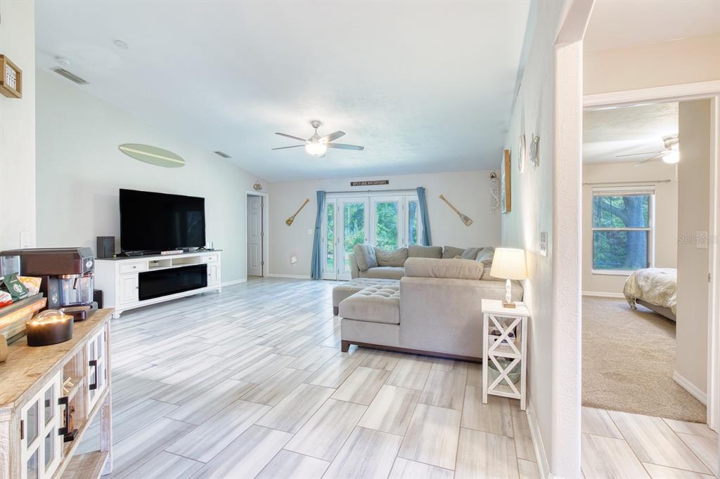 Property for sale at 27 SOUNDERS TRAIL CIRCLE, ORMOND BEACH, FL, 32174