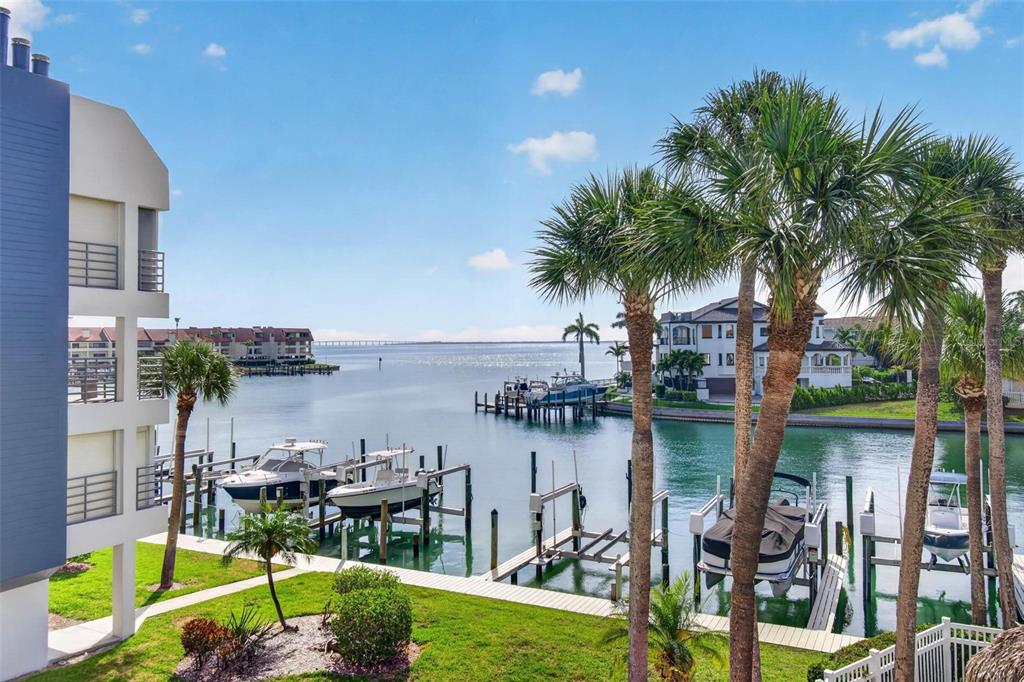 Property for sale at 363 PINELLAS BAYWAY S UNIT 42, ST PETERSBURG, FL, 33715