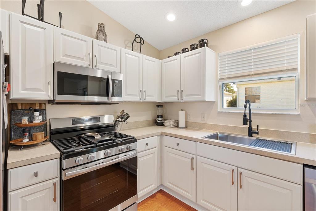 Property for sale at 971 KINGMONT TERRACE, THE VILLAGES, FL, 32162