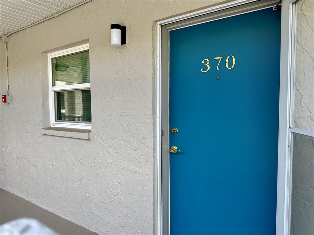 Property for sale at 1330 GLEN OAKS DRIVE E UNIT 370D, SARASOTA, FL, 34232