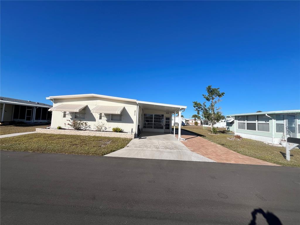 Property for sale at 824 CERVINA DRIVE, VENICE, FL, 34285