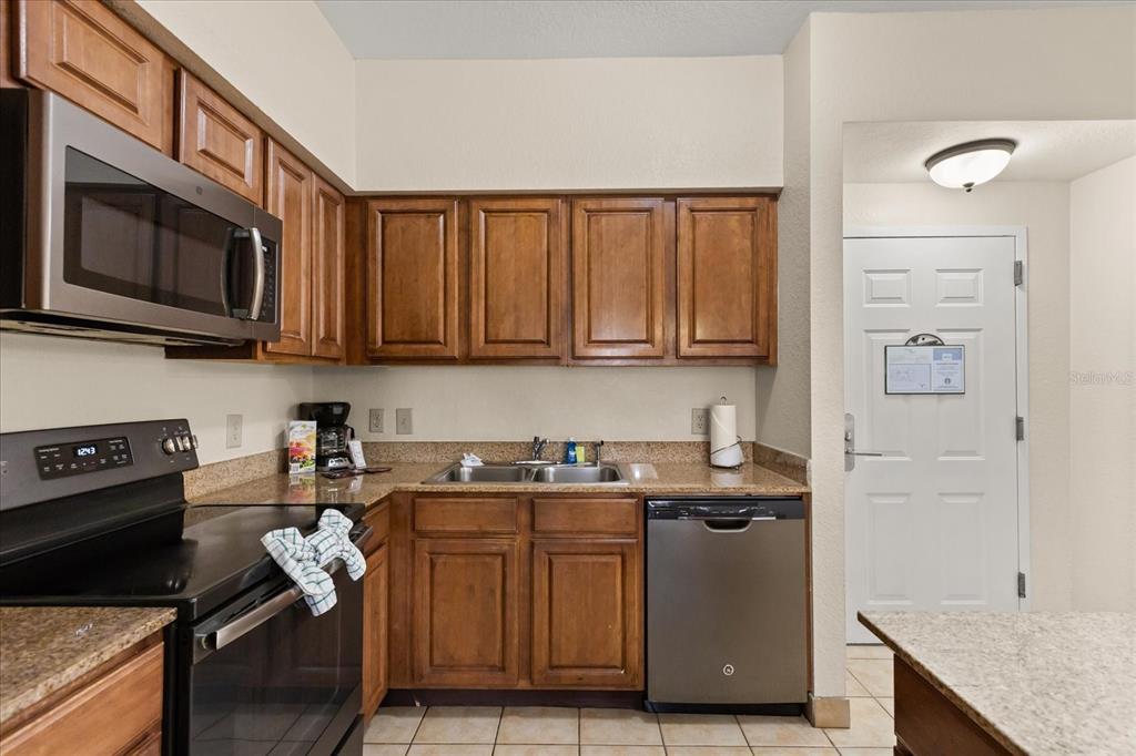 Property for sale at 12539 FLORIDAYS RESORT DRIVE UNIT 404D, ORLANDO, FL, 32821