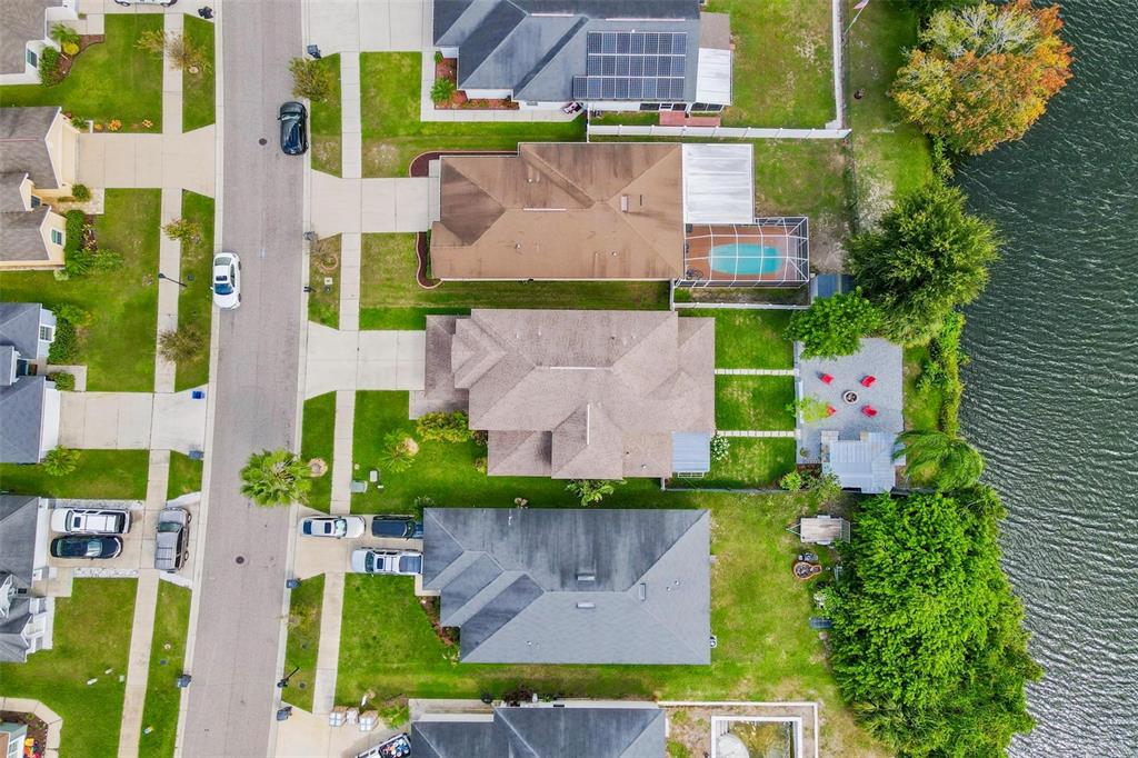Property for sale at 11302 SOUTHWIND LAKE DRIVE, GIBSONTON, FL, 33534