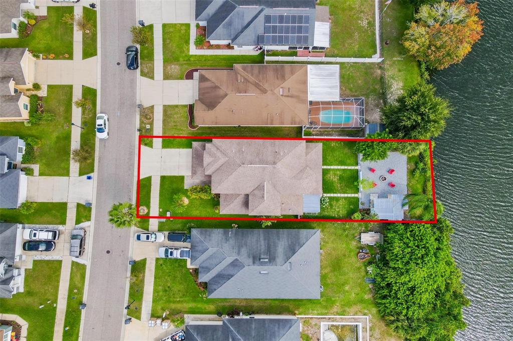 Property for sale at 11302 SOUTHWIND LAKE DRIVE, GIBSONTON, FL, 33534