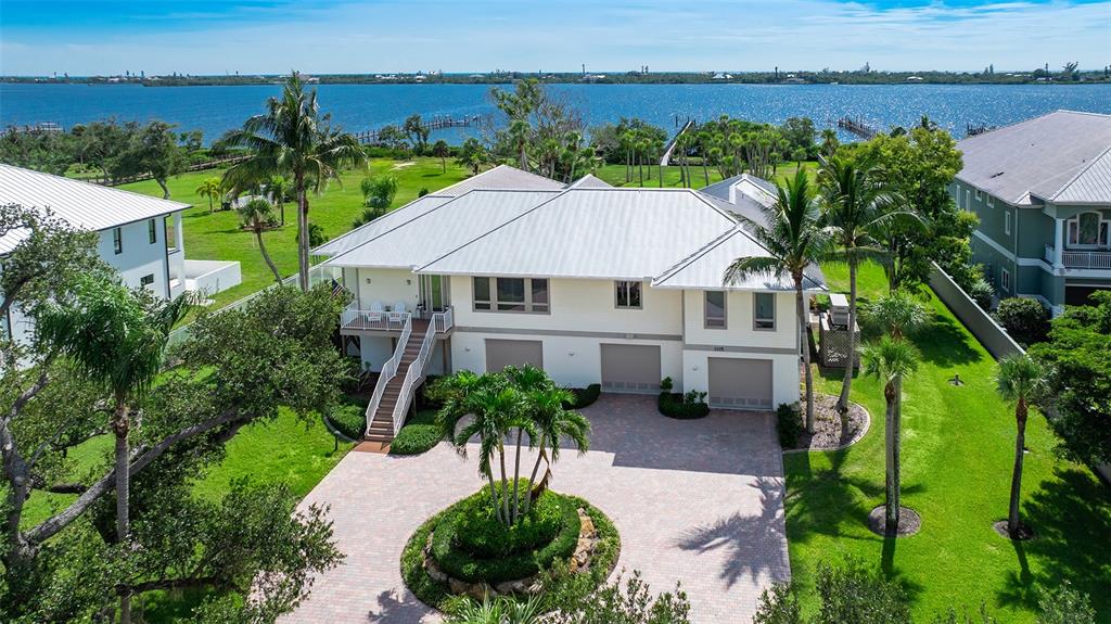 Property for sale at 1115 BAYSHORE DRIVE, ENGLEWOOD, FL, 34223
