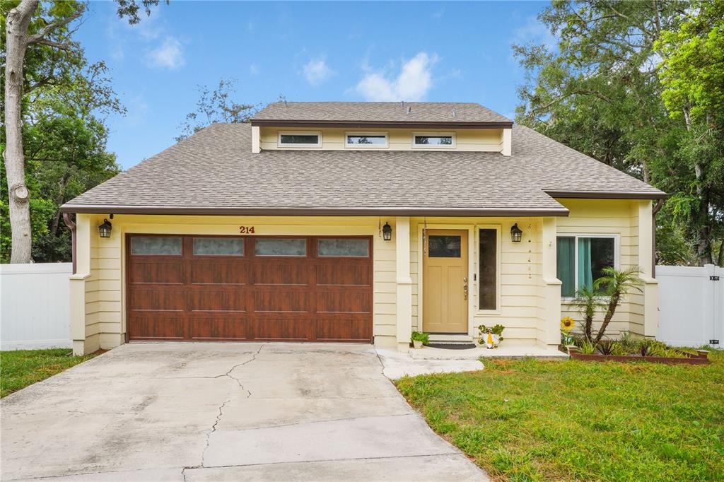 Property for sale at 214 PEMBROOK PLACE, LONGWOOD, FL, 32779