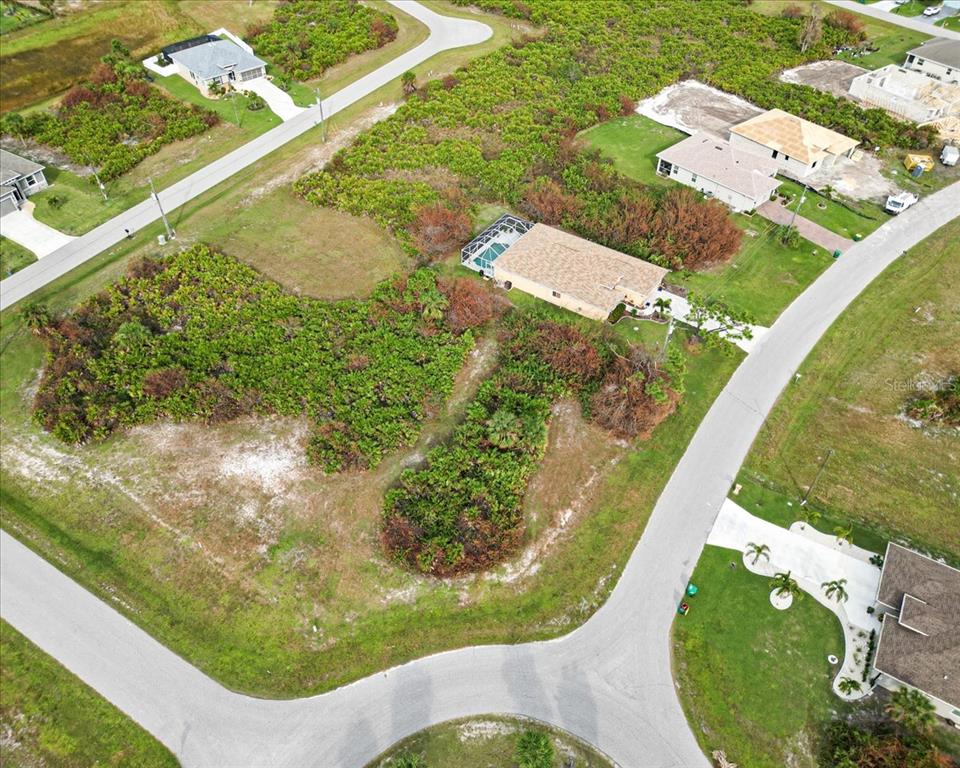 Property for sale at 442 ALBATROSS ROAD, ROTONDA WEST, FL, 33947