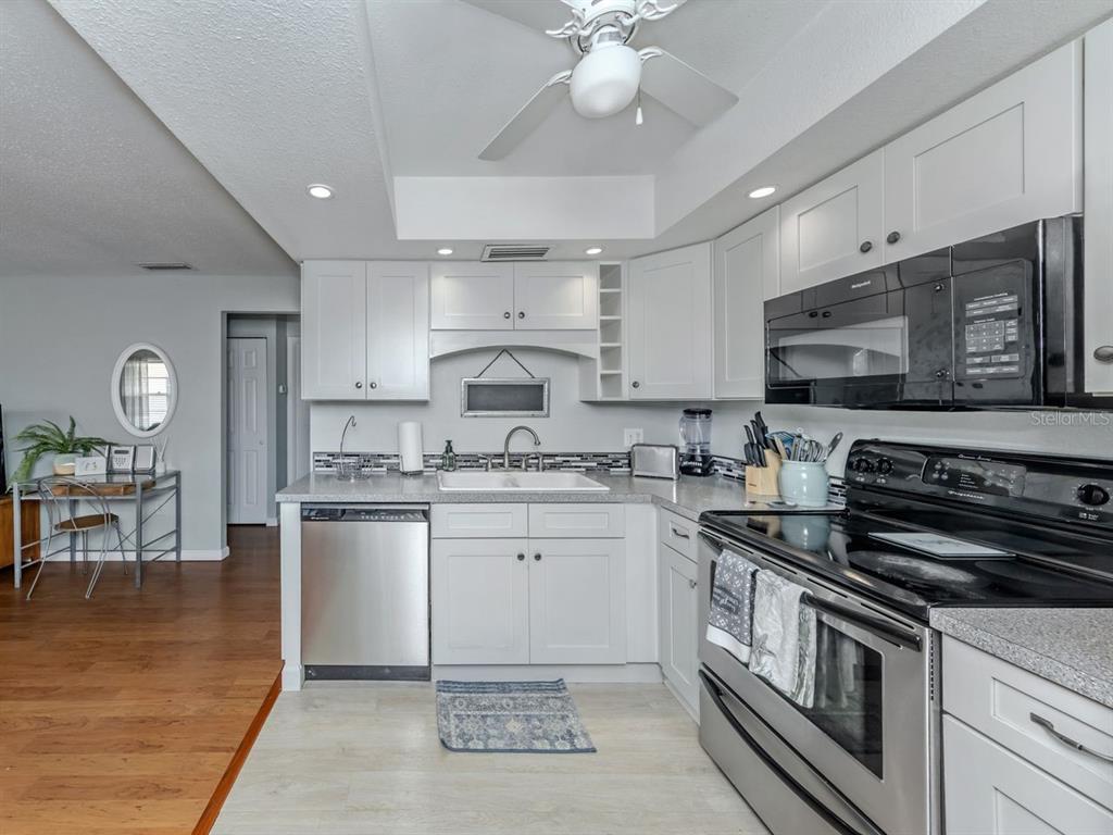 Property for sale at 400 BASE AVENUE E UNIT 227, VENICE, FL, 34285