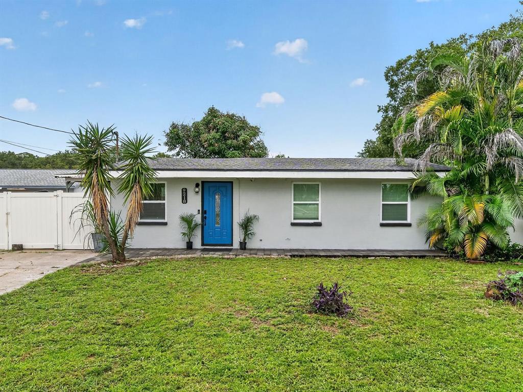 Property for sale at 9218 W ROBSON STREET, TAMPA, FL, 33615