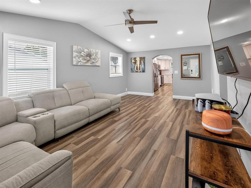 Property for sale at 9218 W ROBSON STREET, TAMPA, FL, 33615
