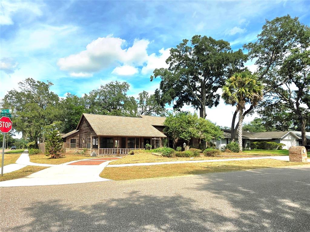 Property for sale at 4231 TALL TREE DRIVE, ORLANDO, FL, 32810