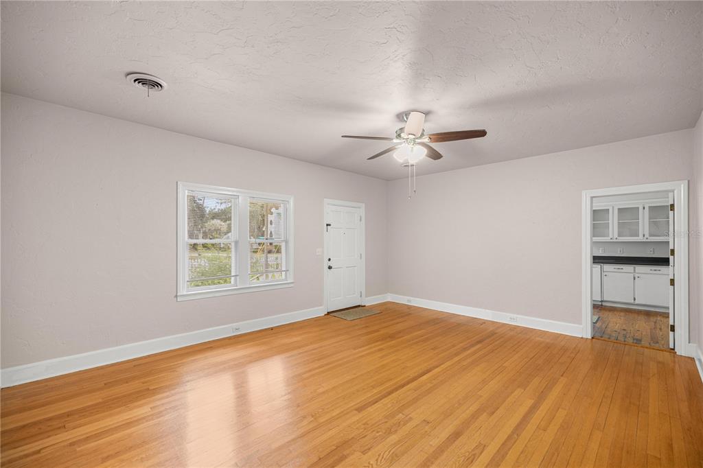 Property for sale at 5915 AVENUE F, MC INTOSH, FL, 32664