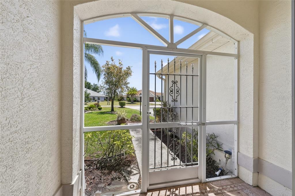 Property for sale at 13440 SW PEMBROKE CIRCLE N, LAKE SUZY, FL, 34269