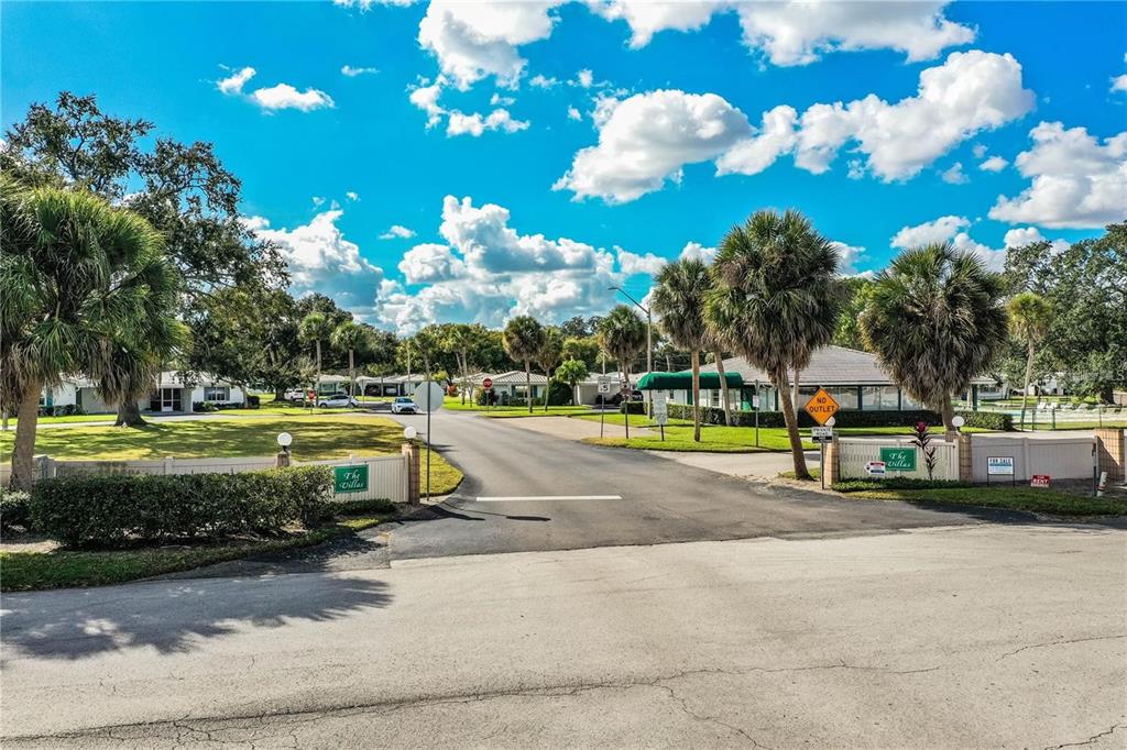 Property for sale at 3535 AMITY AVENUE UNIT 3535, LAKELAND, FL, 33803