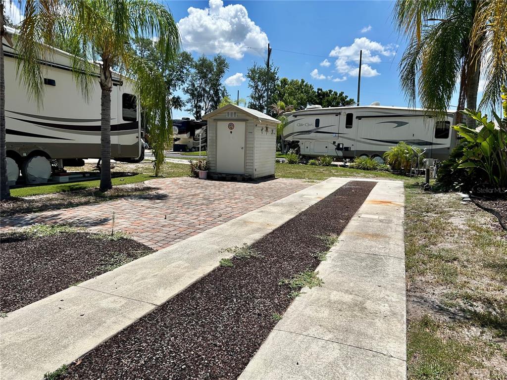 Property for sale at 2928 BIRDIE DRIVE, BOWLING GREEN, FL, 33834