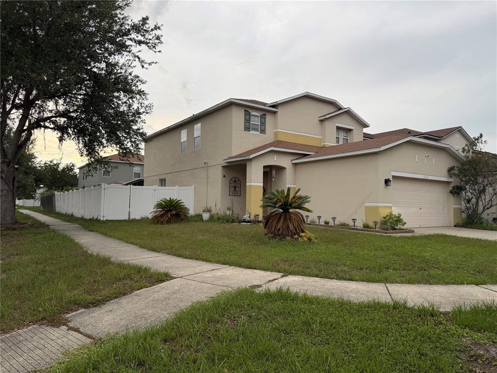 Property for sale at 12139 FOX BLOOM AVENUE, GIBSONTON, FL, 33534