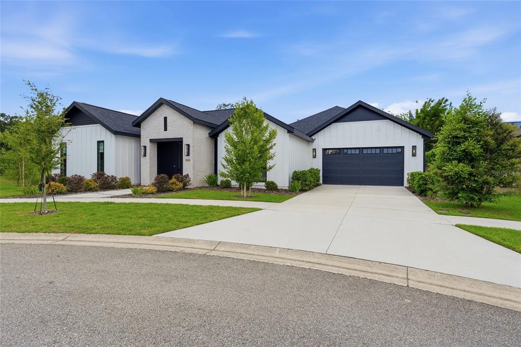 Property for sale at 1324 SW 120TH DRIVE, GAINESVILLE, FL, 32607