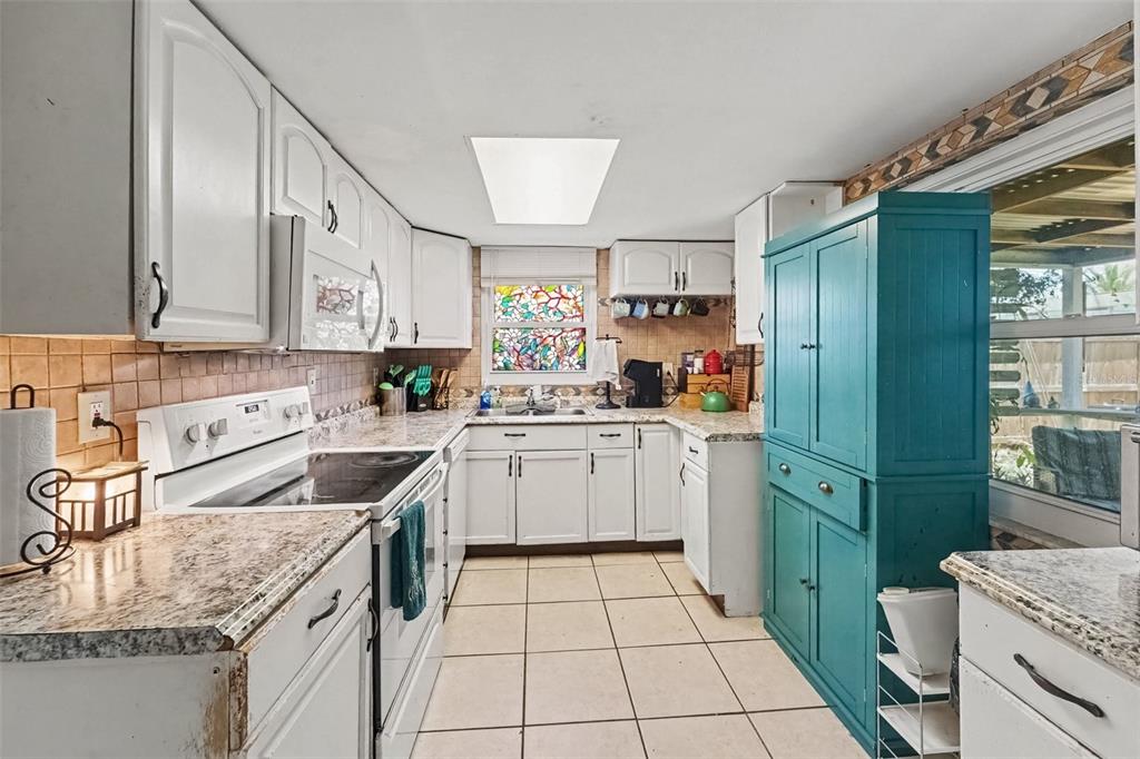Property for sale at 8143 HIXTON DRIVE, PORT RICHEY, FL, 34668
