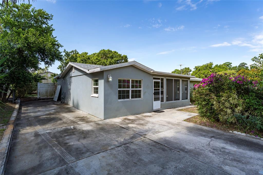 Property for sale at 540 W COLUMBIA STREET, LAKE ALFRED, FL, 33850