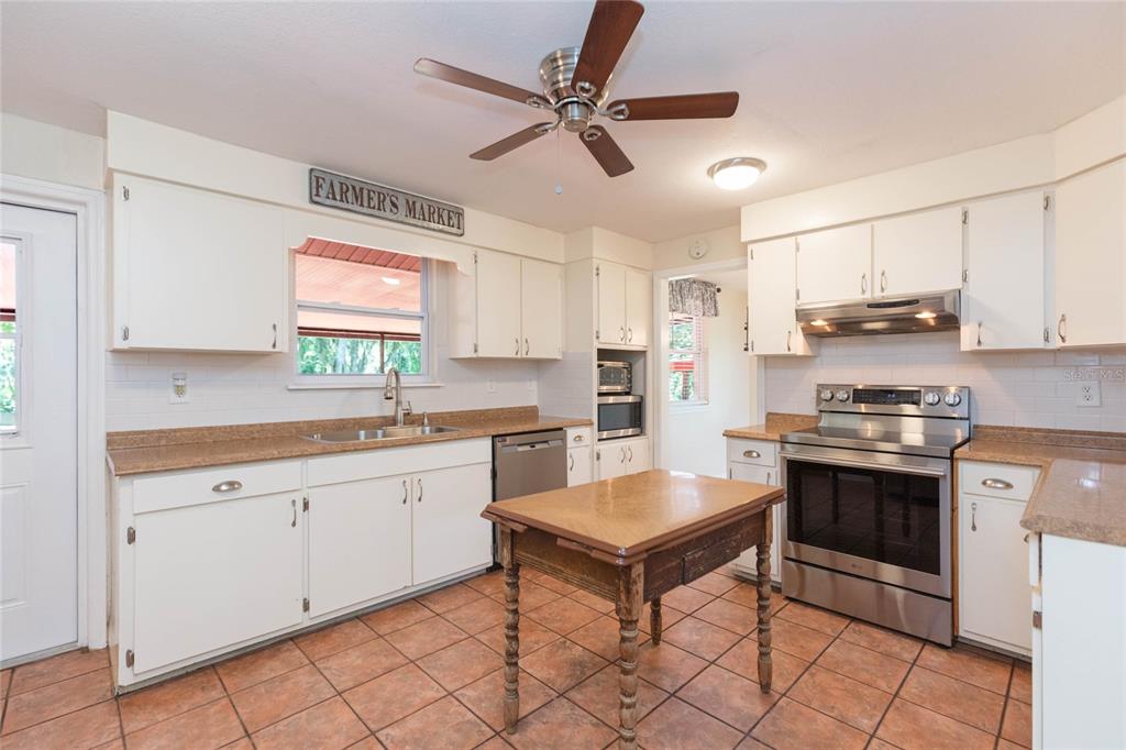 Property for sale at 8719 HANDCART ROAD, WESLEY CHAPEL, FL, 33545