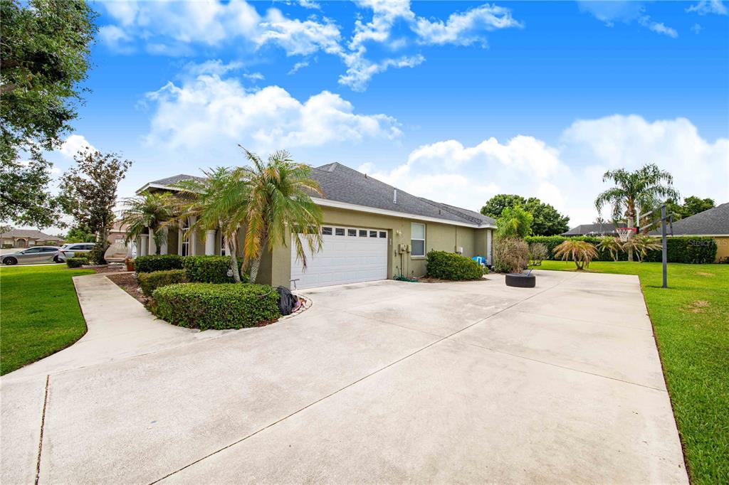 Property for sale at 445 TALAMONE DRIVE, WINTER HAVEN, FL, 33884