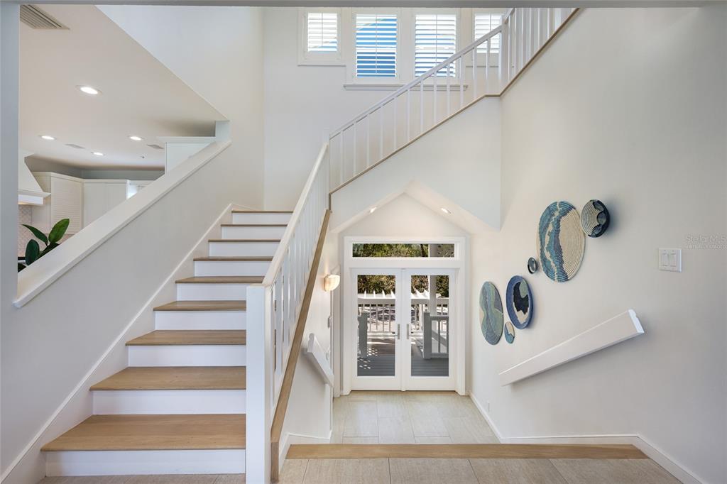 House is virtually staged