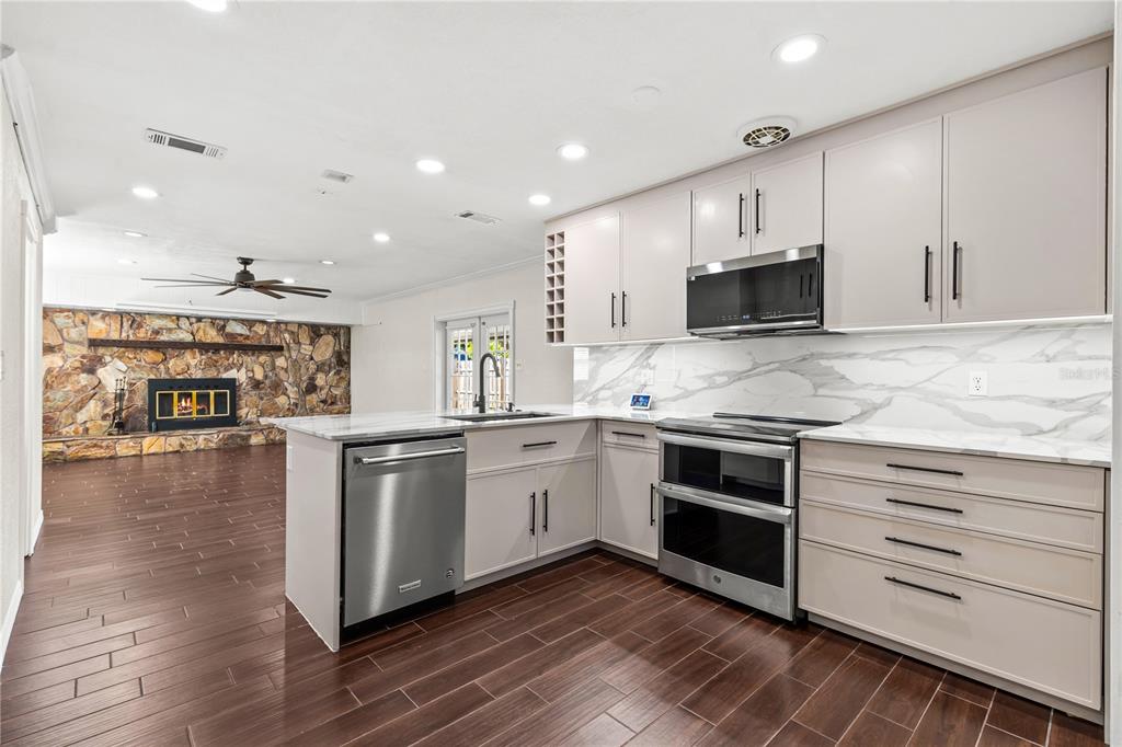 Property for sale at 844 87TH AVENUE N, ST PETERSBURG, FL, 33702