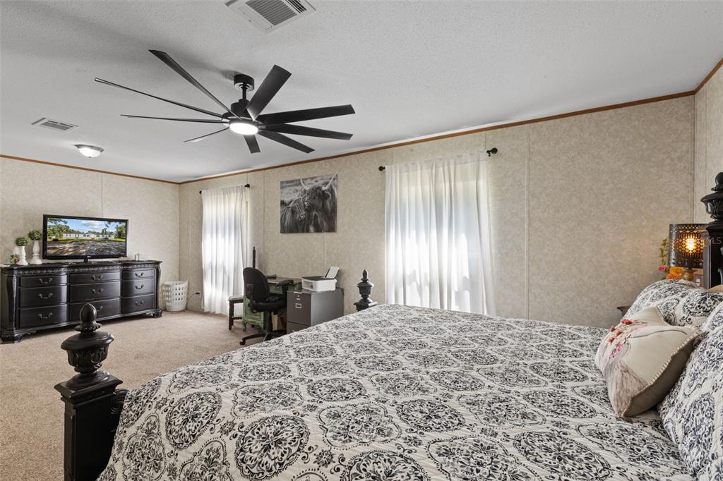 Property for sale at 140 SW SPAULDING COURT, FORT WHITE, FL, 32038