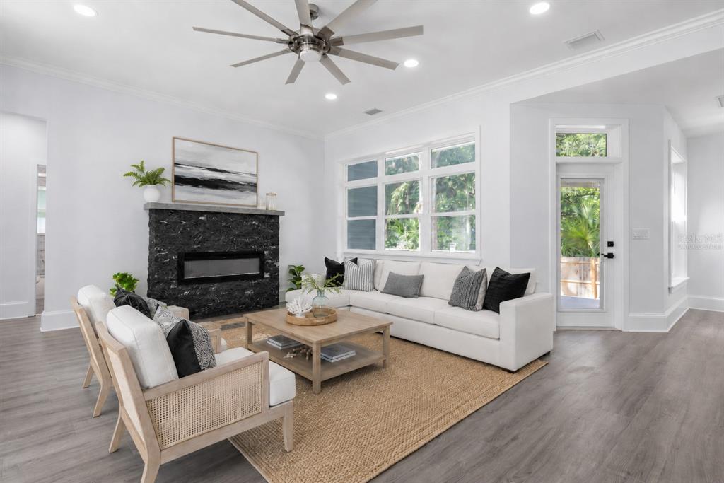 Living Room - virtually staged