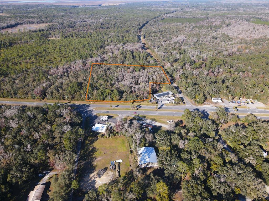Property for sale at 102 NE HIGHWAY 441, MICANOPY, FL, 32667